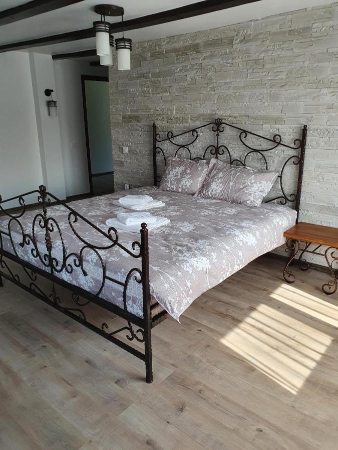 סלניק מולדובה Rooms Poienita מראה חיצוני תמונה